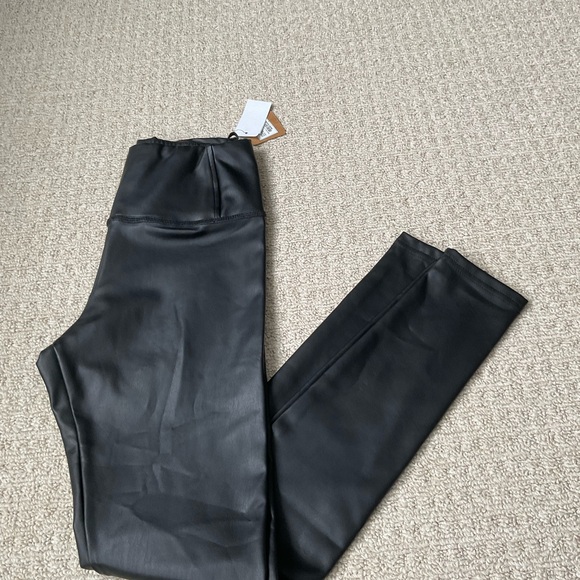 Oak and ivy pleather leggings black nwt size small - Picture 1 of 4